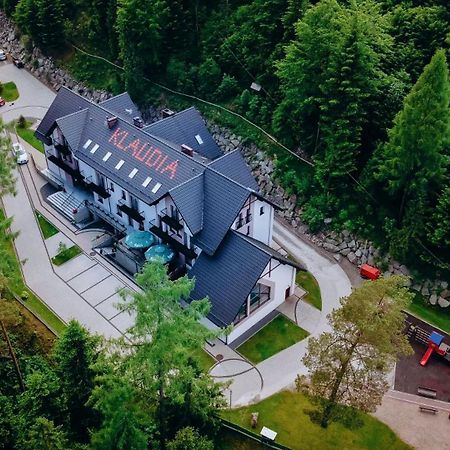 Hotel Klaudia Juszczyn Buitenkant foto