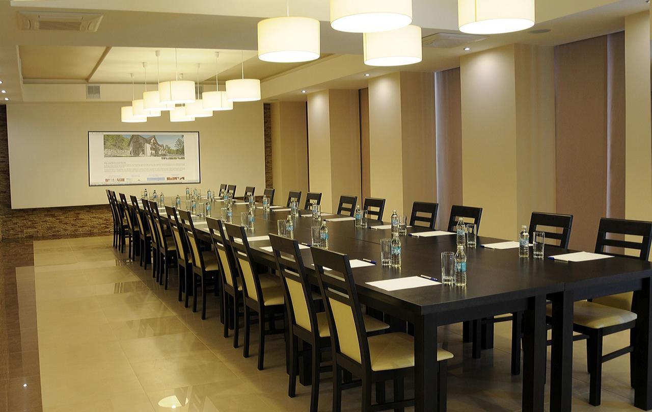 Hotel Klaudia Juszczyn Buitenkant foto