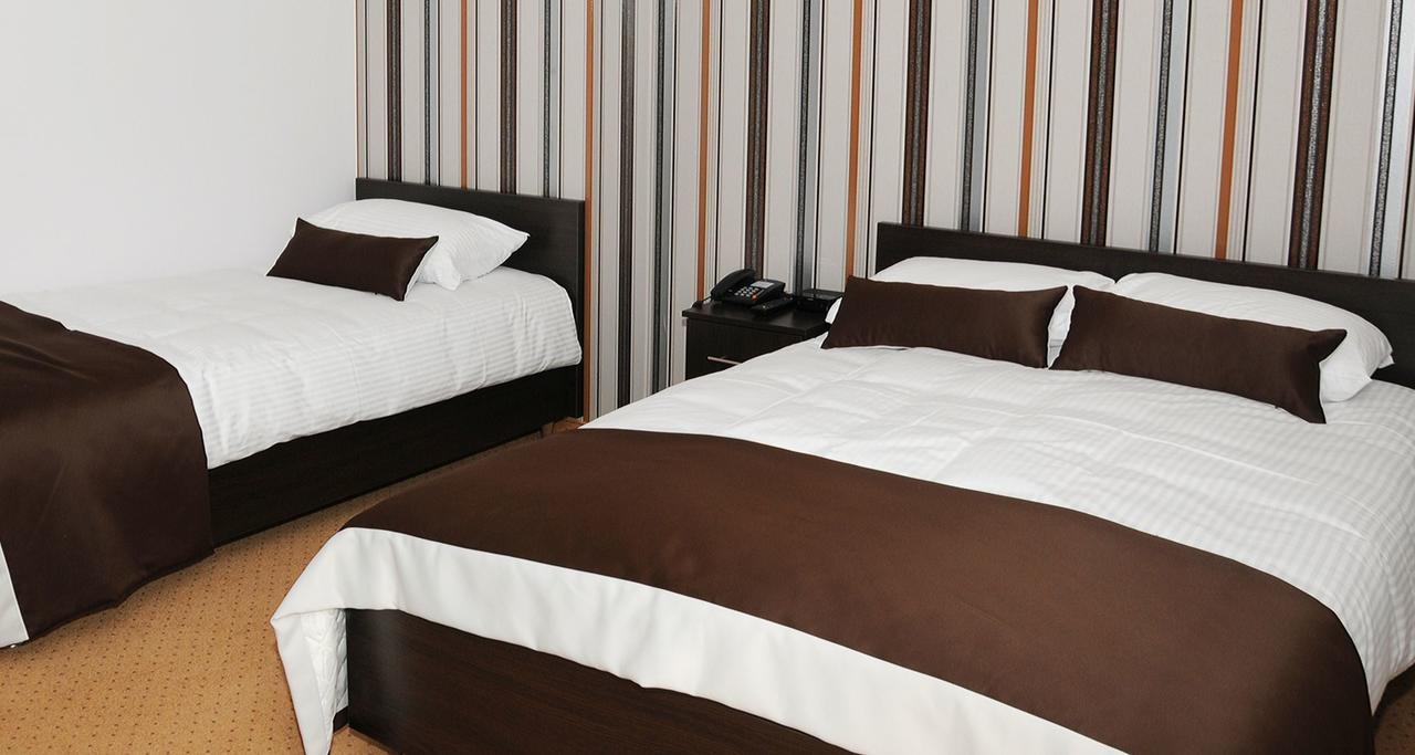 Hotel Klaudia Juszczyn Buitenkant foto
